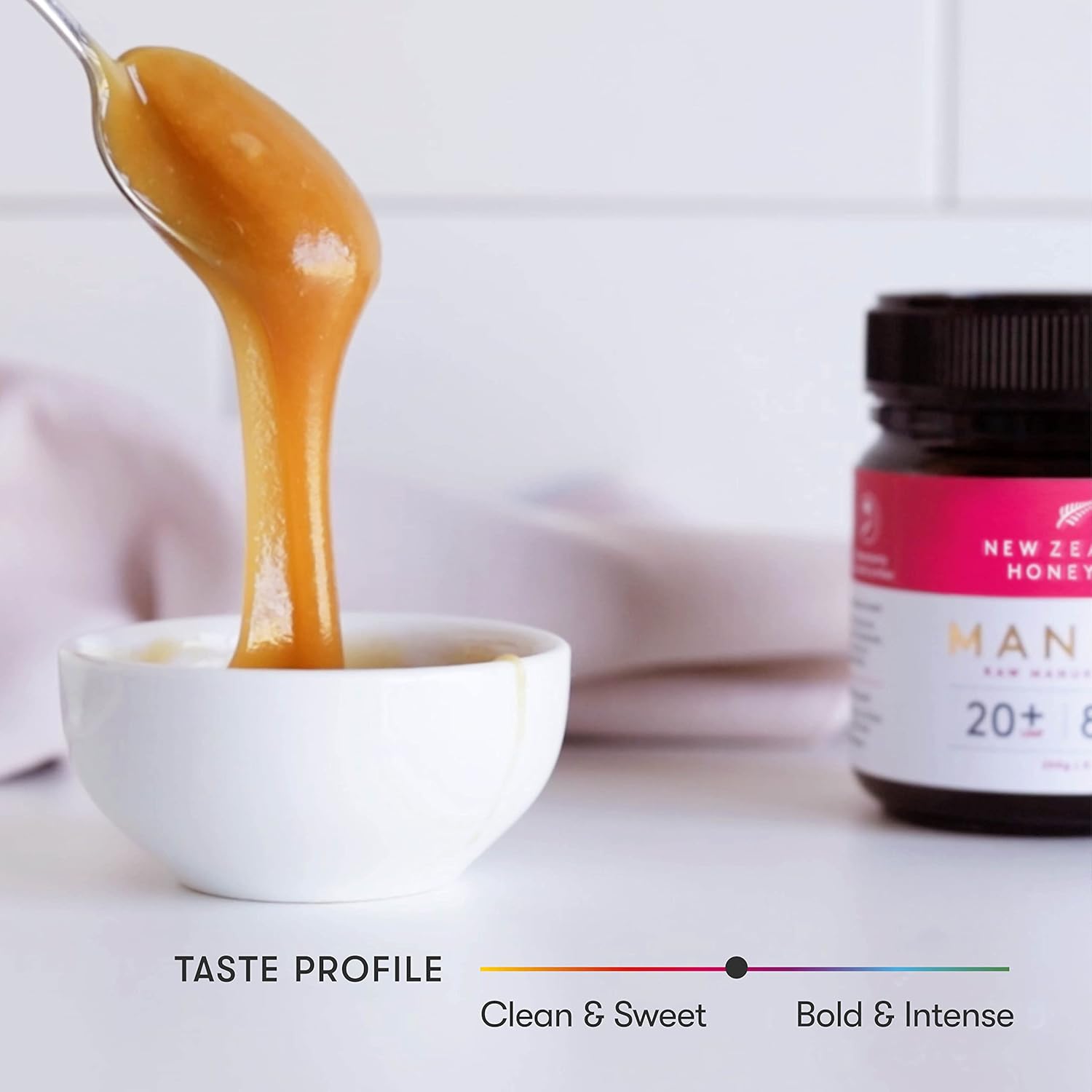 New Zealand Honey Co. Raw Manuka Honey UMF 20+ / MGO 829+ | UMF Certified | 4.4oz | Medical Grade Raw Honey