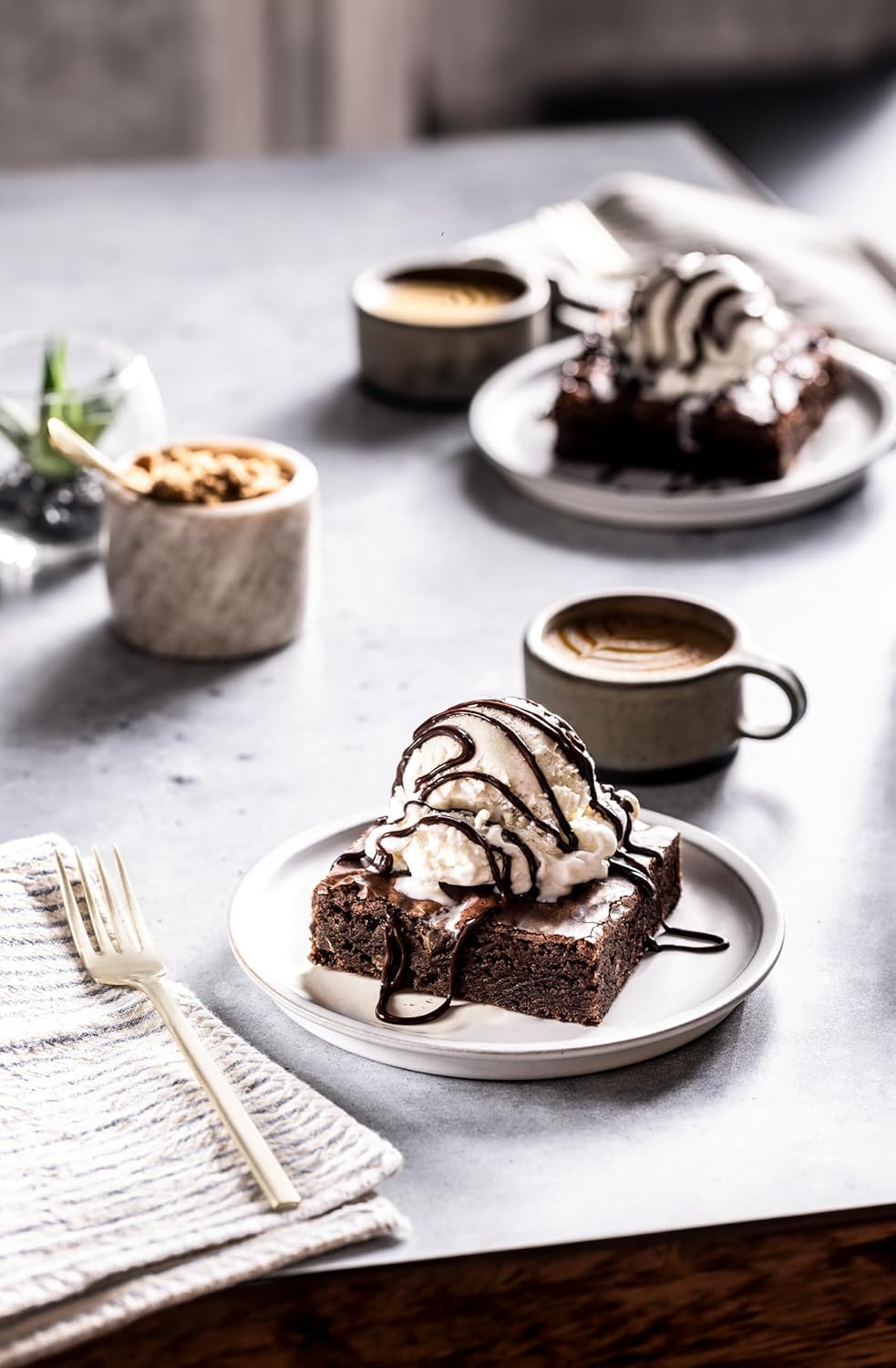 Ghirardelli Sweet Ground Chocolate and Cocoa | 3 lb. | Baking & Desserts